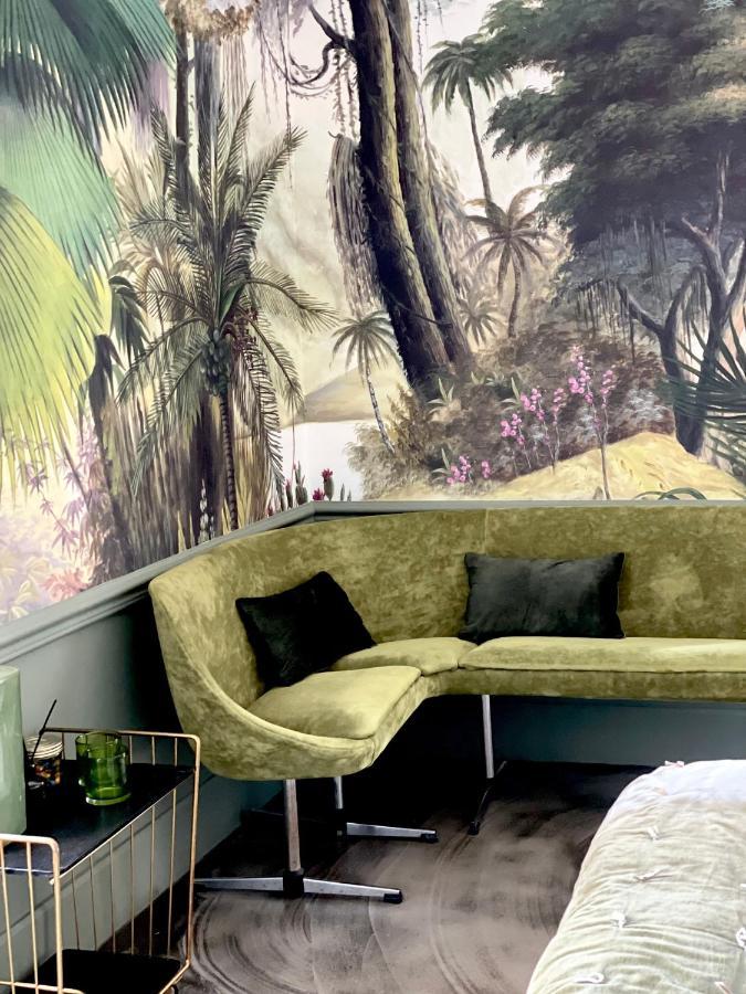 Madame Les Vans - Chambre D'Hotes - Charme Et Design Bed & Breakfast Екстериор снимка